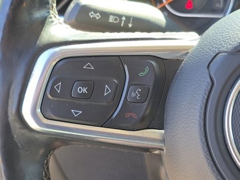 Used 2019 Jeep Wrangler Unlimited Sahara image 17