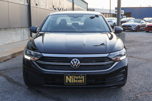 Used 2024 Volkswagen Jetta S image 2