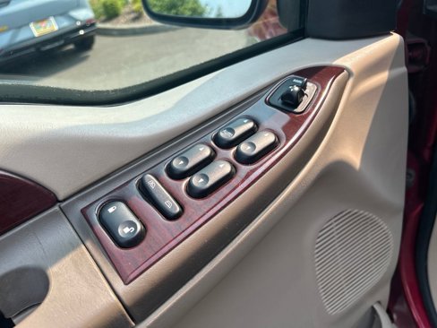 Used 2003 Ford Excursion Eddie Bauer image 16
