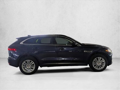 Used 2018 Jaguar F-PACE Prestige image 4