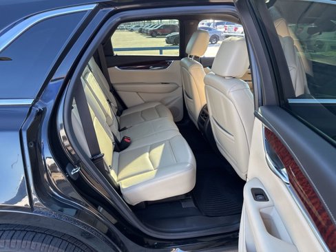 Used 2019 Cadillac XT5 Luxury image 12