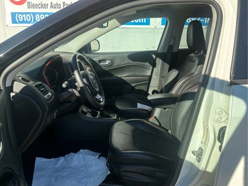 Used 2021 Jeep Compass Trailhawk image 23