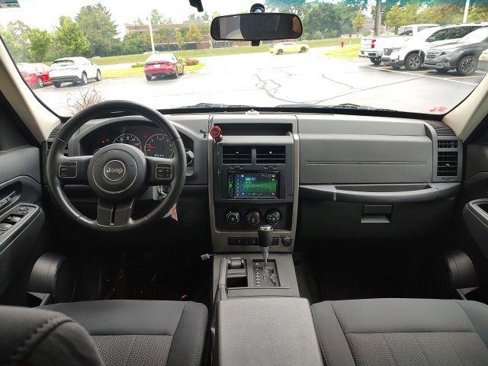 Used 2012 Jeep Liberty Sport w/ Popular Equipment Group image 15