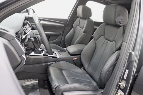 Used 2021 Audi Q5 2.0T Premium Plus w/ Premium Plus Package image 23