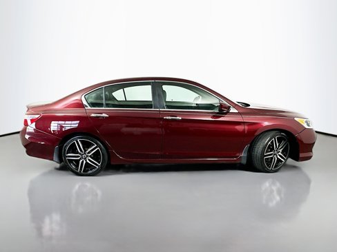 Used 2017 Honda Accord Sport Special Edition image 8