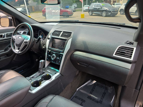 Used 2015 Ford Explorer Sport w/ Equipment Group 401A image 23