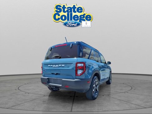 Used 2022 Ford Bronco Sport Outer Banks image 4