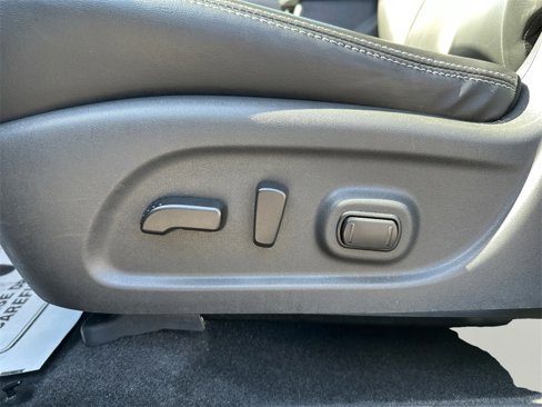 Used 2023 Nissan Murano SV image 25