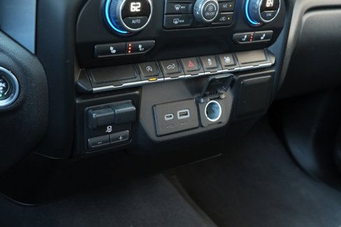 Used 2020 Chevrolet Silverado 1500 LT w/ Texas Edition image 14