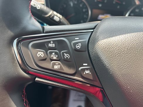 Used 2024 Chevrolet Equinox RS w/ RS Leather Package image 21