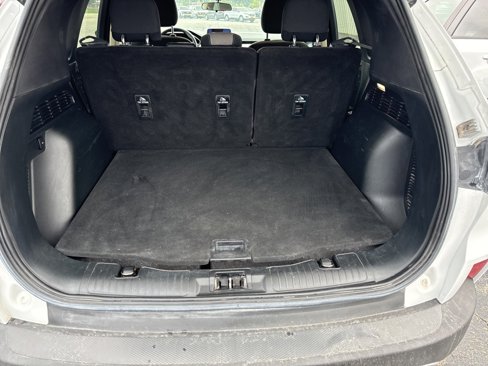 Used 2020 Ford Escape SE image 6