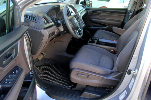 Used 2020 Honda Odyssey LX image 19