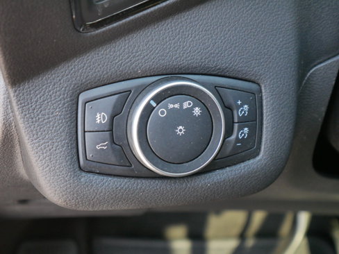 Used 2017 Ford Escape Titanium image 6