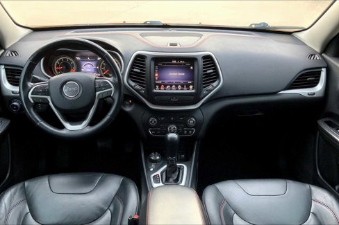 Used 2014 Jeep Cherokee Trailhawk w/ Comfort/Convenience Group image 13