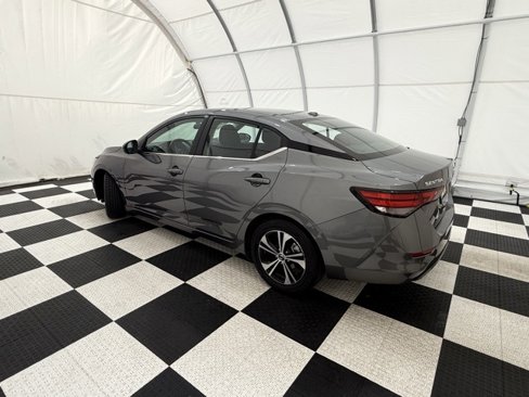 Used 2023 Nissan Sentra SV image 2
