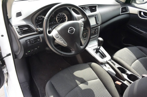 Used 2014 Nissan Sentra SR w/ SR Driver Package image 14