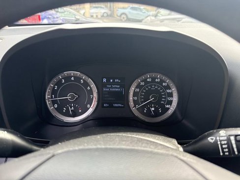 Used 2021 Hyundai Venue SE image 33