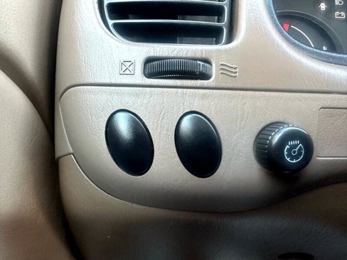 Used 2004 Toyota Tundra 2WD Regular Cab image 13