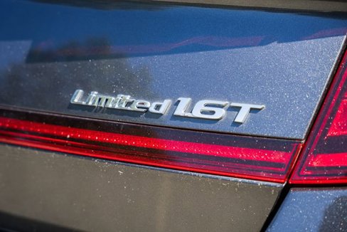 Used 2021 Hyundai Sonata Limited image 13