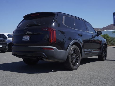 Used 2021 Kia Telluride EX w/ EX Premium Package image 4