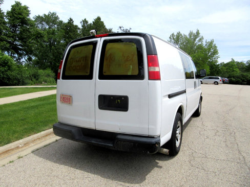 Used 2011 Chevrolet Express 1500 AWD image 13