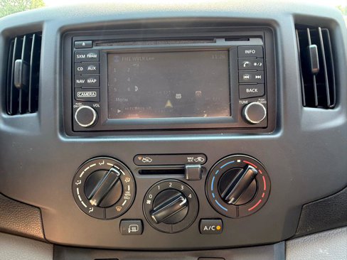 Used 2017 Chevrolet City Express LT w/ Technology Package image 31
