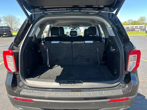 Used 2021 Ford Explorer XLT w/ Equipment Group 202A image 34