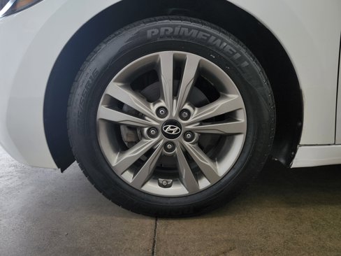 Used 2017 Hyundai Elantra Value Edition image 27