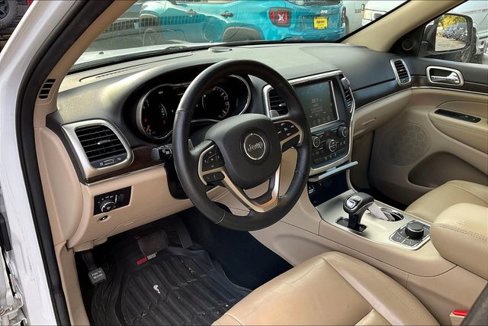 Used 2014 Jeep Grand Cherokee Limited image 12