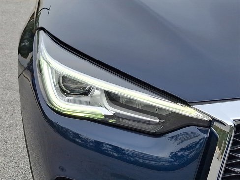 Used 2019 INFINITI QX50 Luxe w/ Navigation Package image 13