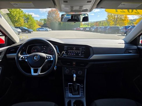 Used 2021 Volkswagen Jetta S image 18