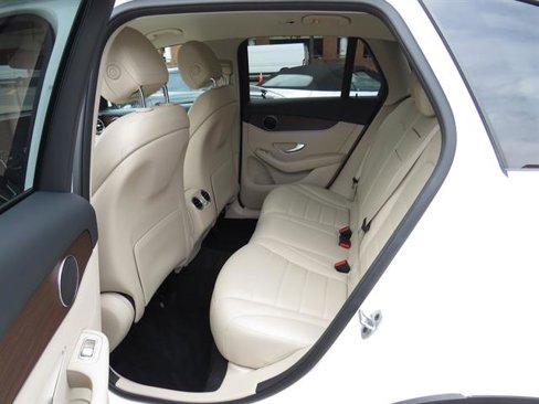 Certified 2022 Mercedes-Benz GLC 300 4MATIC image 20