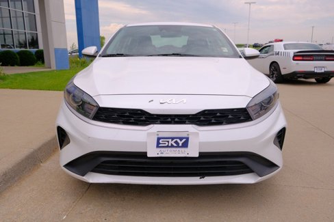 Used 2023 Kia Forte LXS image 12