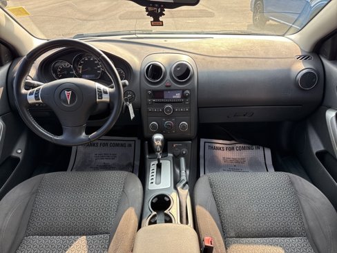 Used 2010 Pontiac G6 Sedan image 24