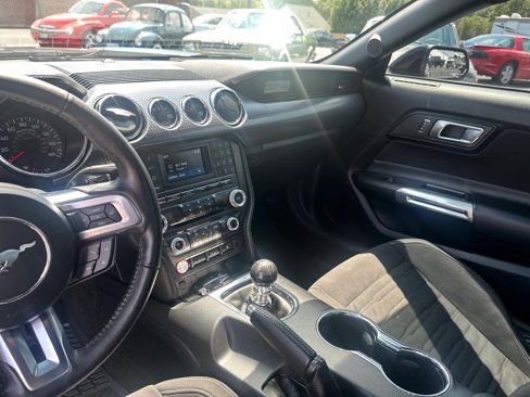 Used 2015 Ford Mustang GT w/ GT Performance Package image 16