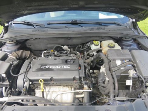 Used 2014 Chevrolet Cruze LS image 28