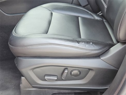 Used 2020 Ford Explorer XLT w/ Equipment Group 202A image 23