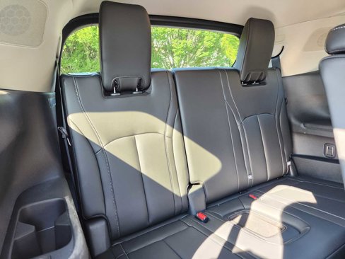 Certified 2025 INFINITI QX60 Pure image 15
