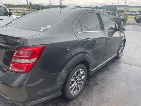 Used 2019 Chevrolet Sonic LT w/ RS Package image 12