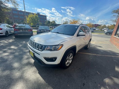 Used 2019 Jeep Compass Latitude w/ Cold Weather Group image 8