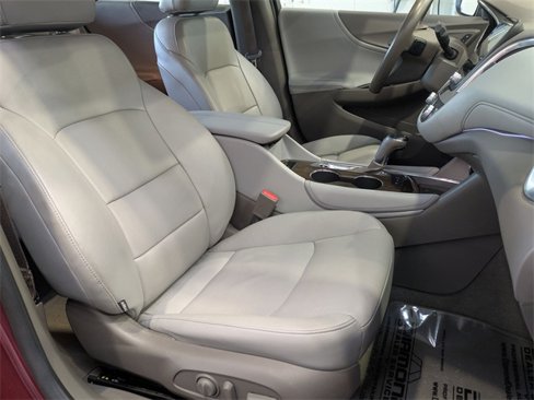 Used 2016 Chevrolet Malibu Premier w/ Driver Confidence Package II image 23