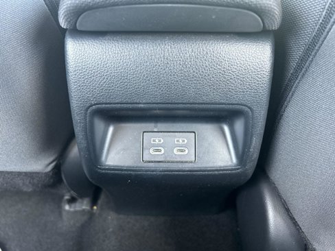 Used 2023 Toyota Corolla LE image 14