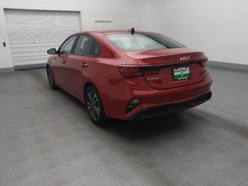 Used 2024 Kia Forte LXS image 5