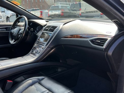 Used 2018 Lincoln MKZ Select w/ Select Plus Package image 21