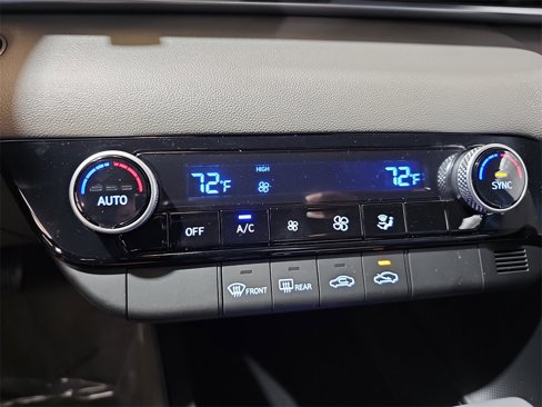 New 2025 Hyundai Elantra Blue image 22