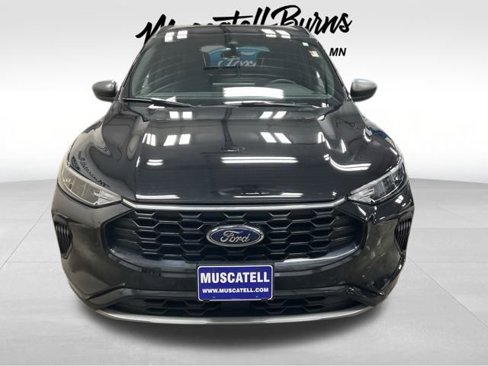 Used 2023 Ford Escape ST-Line w/ Tech Pack #1 image 2