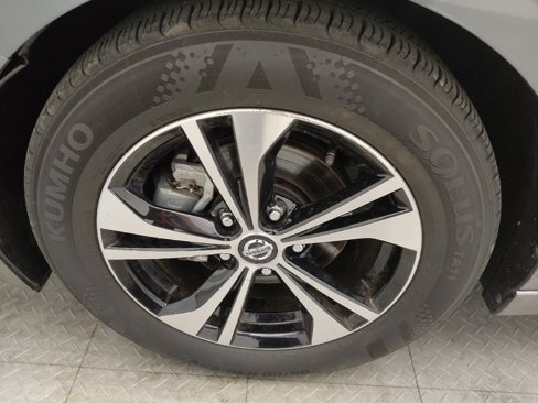 Used 2021 Nissan Sentra SV image 31