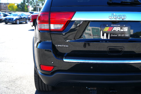 Used 2012 Jeep Grand Cherokee Limited image 8