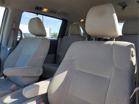 Used 2011 Honda Odyssey EX image 10