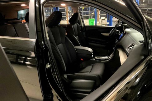 Used 2022 Subaru Ascent Premium w/ Convenience Package image 8